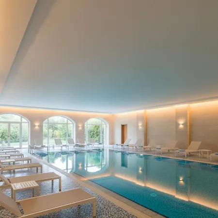Lilac Apart Otel 5*